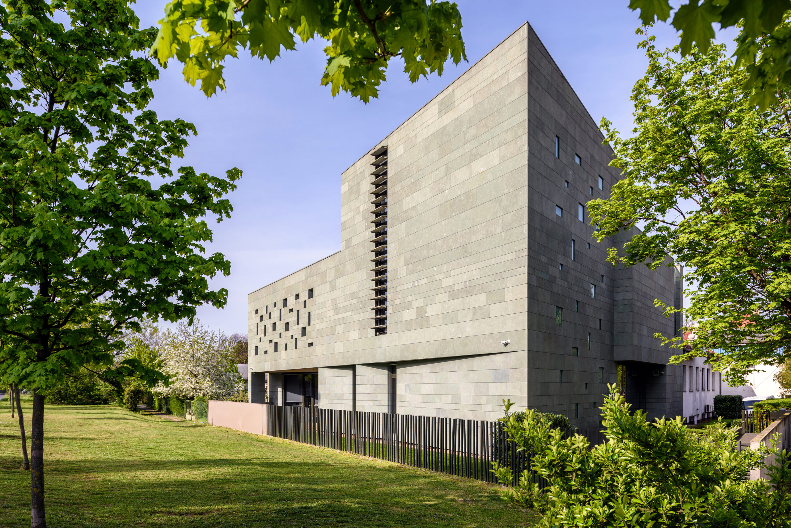 tervezes-lamellas-arnyekolokkal