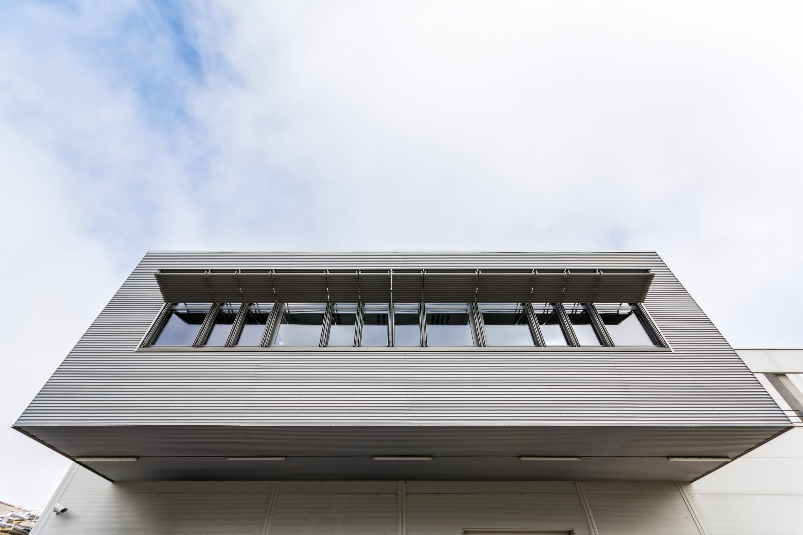 tervezes-lamellas-arnyekolokkal