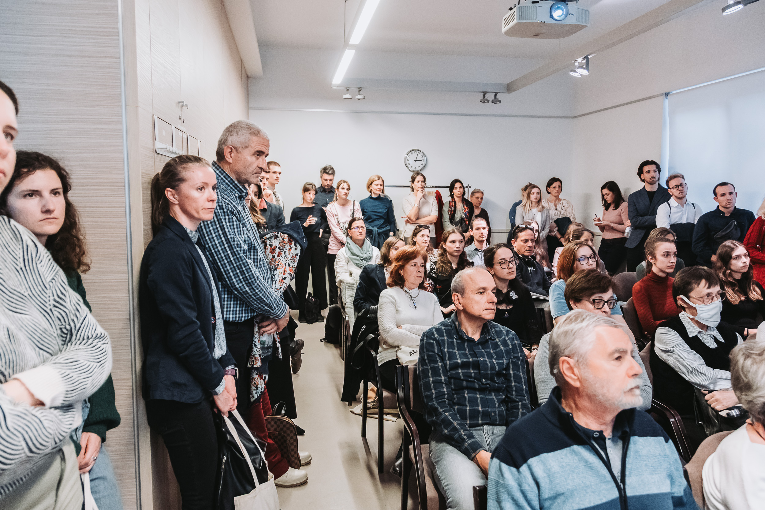 krullung-tajepitesz-nivodij-2025