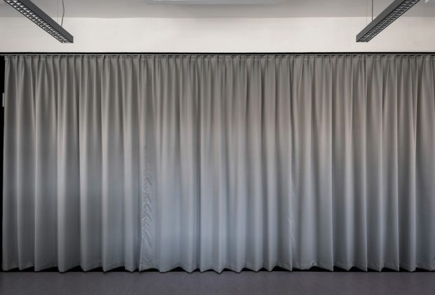 Krullung_MOME_Campus_specialis_fuggonyok_terelvalaszto_fuggonyok_3